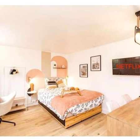 Charmant Studio Lumineux Calme Asnières Buitenkant foto